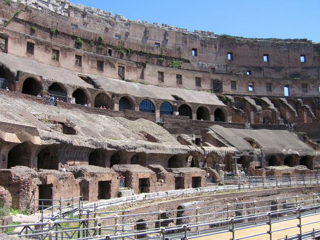 Colosseum - Rom -Back till sevärdheter 