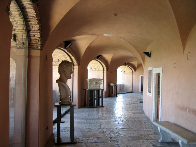 Tillbaka till Fotogalleriet -Foton  fr&aring;n Rom